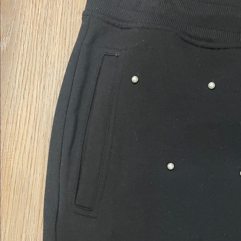 Karl Lagerfeld Paris Black Faux-Pearl Embellished Jogger Pants Size OX (x-large) - Picture 8 of 11